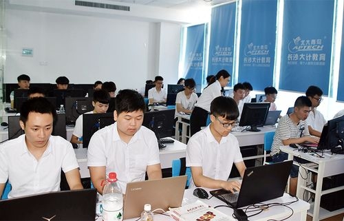 丹江科技学校怎么样?（北大青鸟学会计要多久）